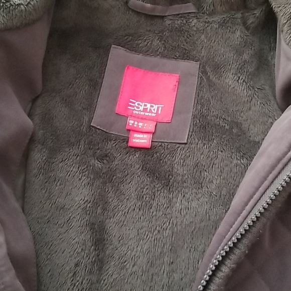 Jacket - Picture 2 of 3